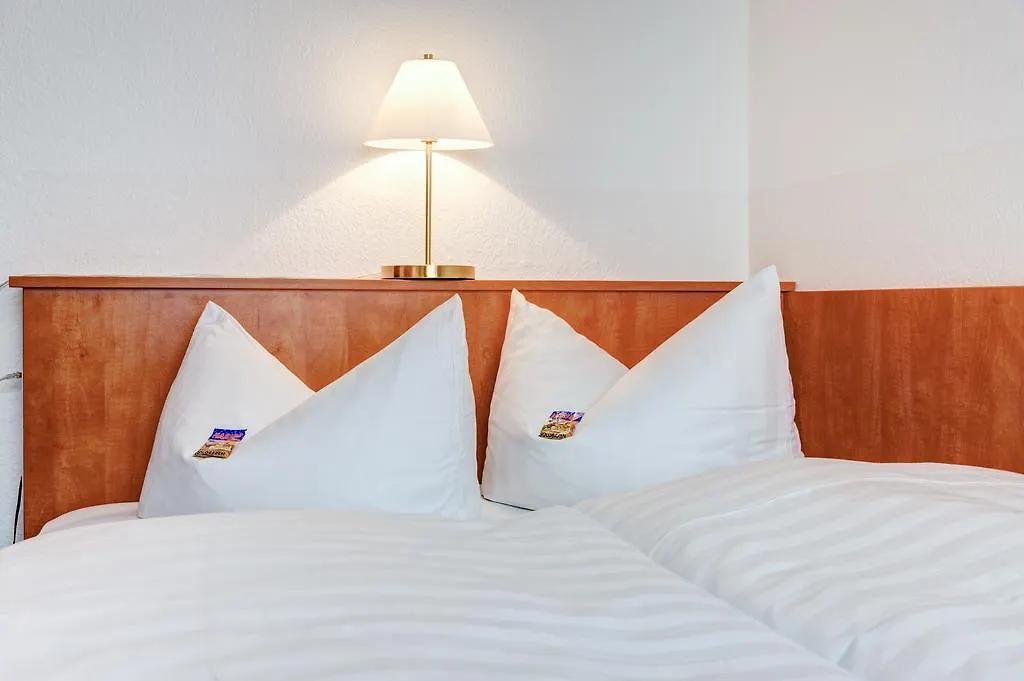 ***  Hotel Antares Muenchen Almanya