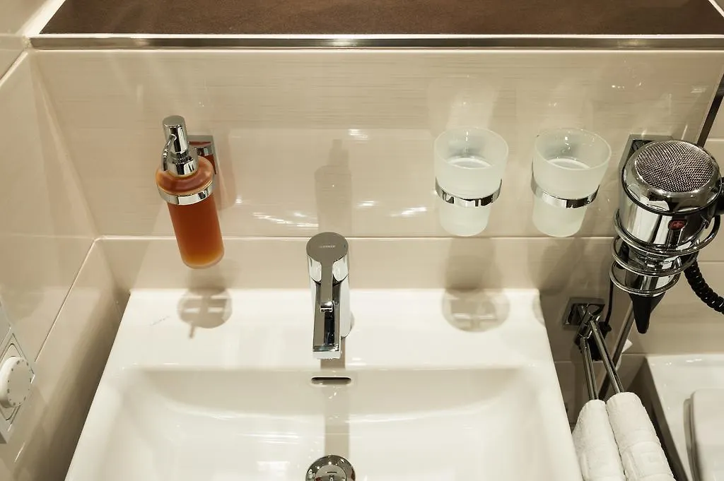 Hotel Antares Muenchen Almanya