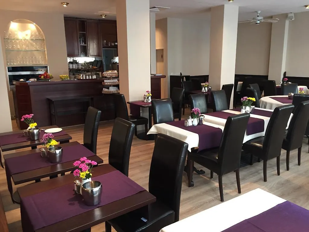 Hotel Antares Muenchen Almanya